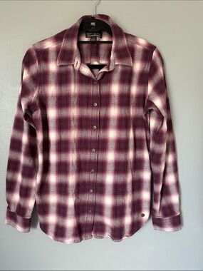 Women's Burgundy Plaid Button-Down Lightweight Layering Shirt Med